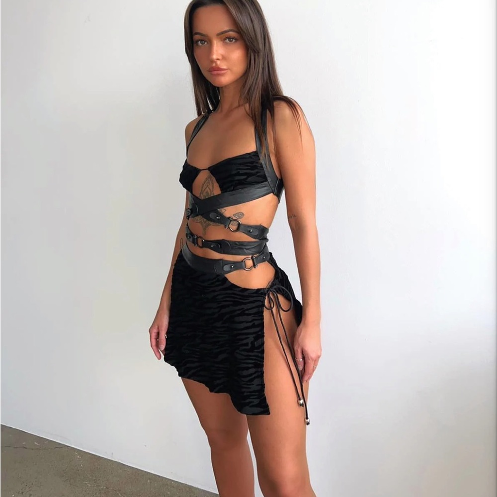 Nia Crop Top